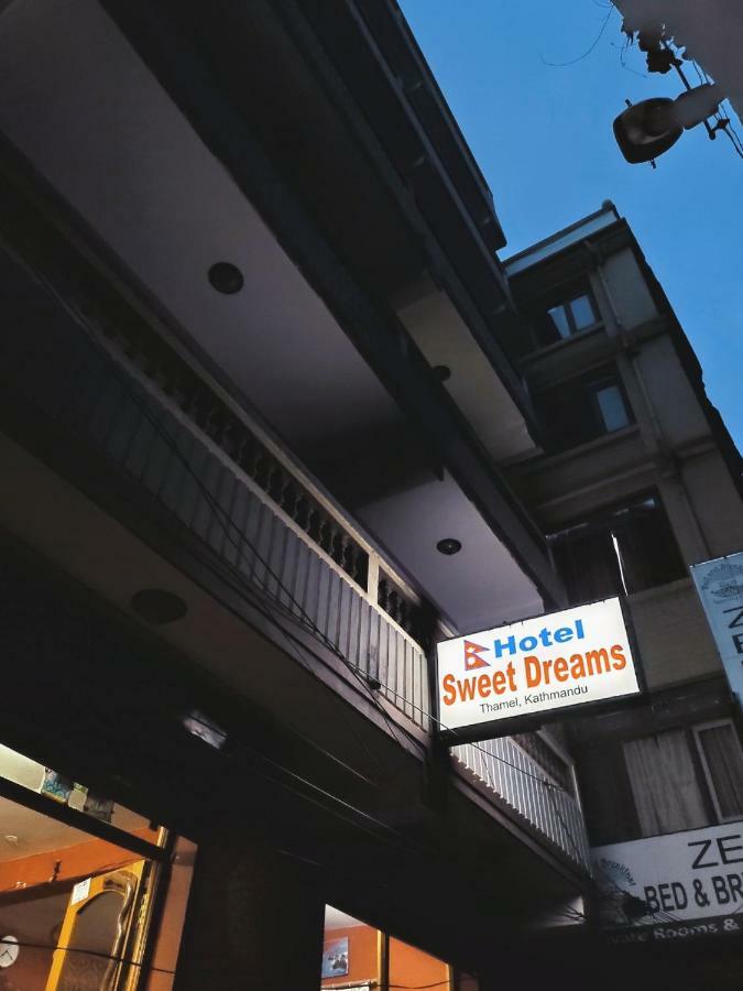 Hotel Sweet Dreams Катманду Екстер'єр фото